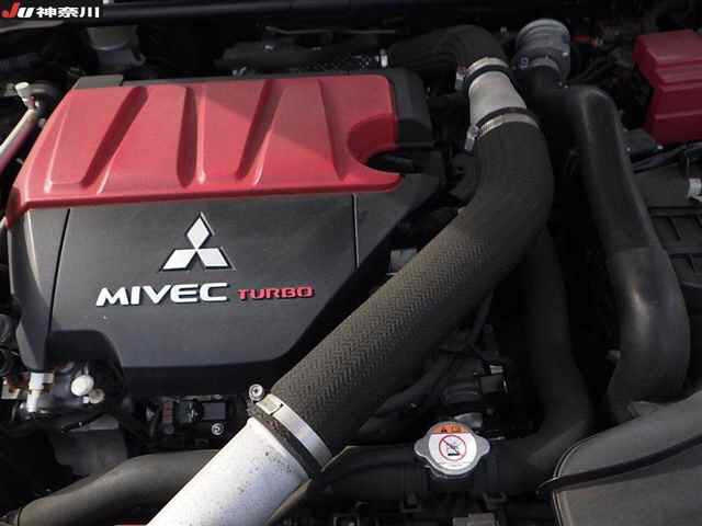 MITSUBISHI LANCER 2015