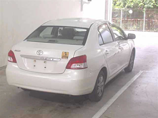 TOYOTA BELTA 2011