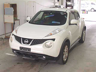 NISSAN JUKE 2012