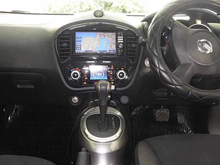 NISSAN JUKE 2012