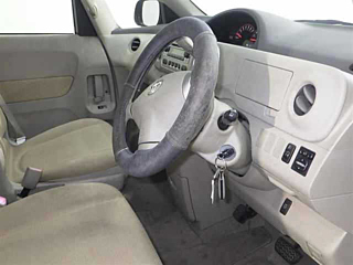 TOYOTA PORTE 2008