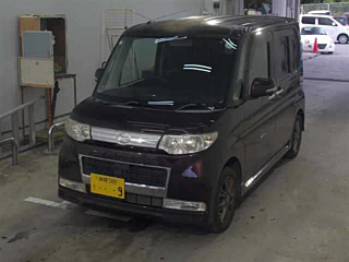 DAIHATSU TANTO 2009