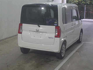 DAIHATSU TANTO 2018
