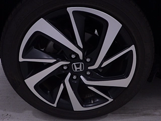 HONDA VEZEL 2016