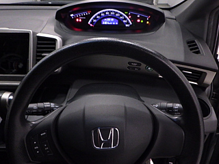 HONDA FREED 2014