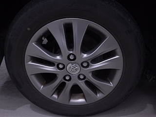 TOYOTA VOXY 2010