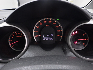 HONDA FIT 2010
