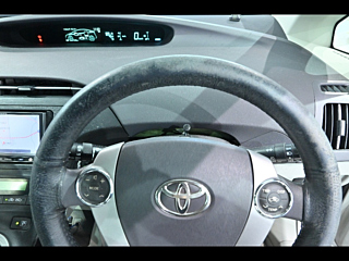 TOYOTA PRIUS 2010