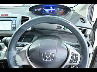 HONDA FREED 2012
