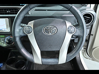 TOYOTA AQUA 2014