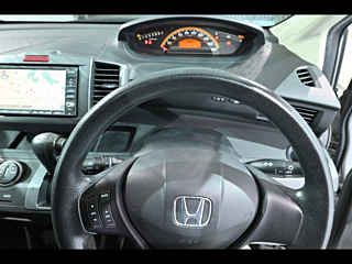 HONDA FREED 2008