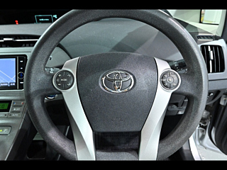 TOYOTA PRIUS 2012
