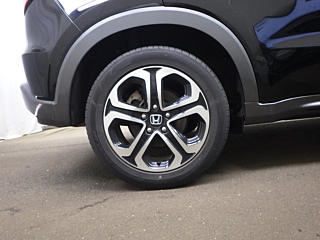 HONDA VEZEL 2016