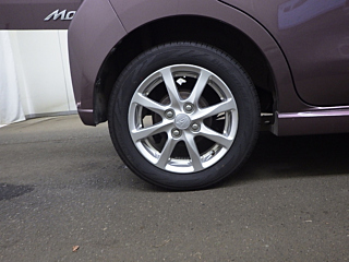 DAIHATSU MOVE 2013