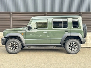 SUZUKI JIMNY NOMADE 2025