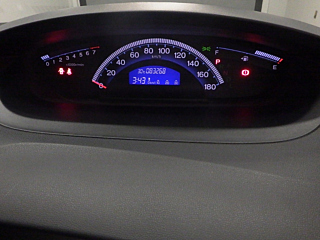 HONDA FREED 2012