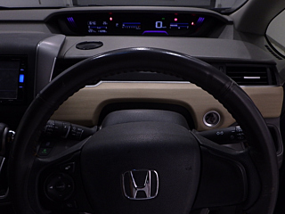 HONDA FREED 2016