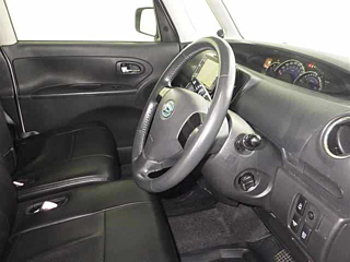 DAIHATSU TANTO 2012