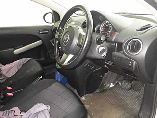 MAZDA DEMIO 2013
