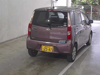 DAIHATSU MOVE 2011