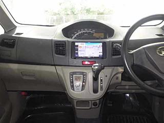DAIHATSU MOVE 2011
