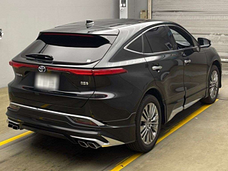 Заказать TOYOTA HARRIER