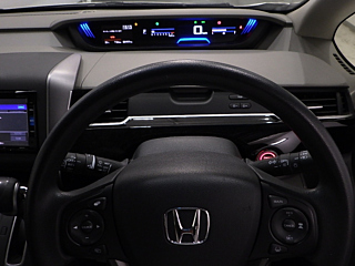 HONDA FREED 2018