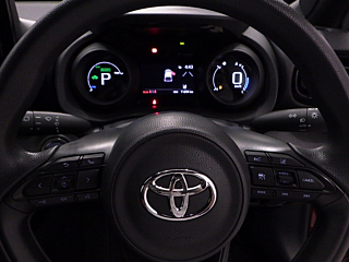 TOYOTA YARIS 2020
