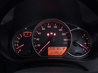 TOYOTA RACTIS 2012
