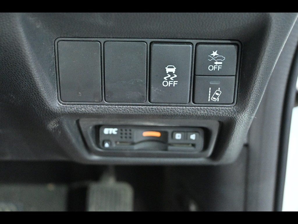 HONDA STEP WAGON 2017