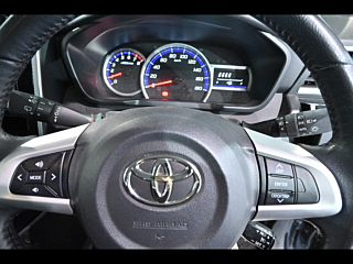 TOYOTA TANK 2018