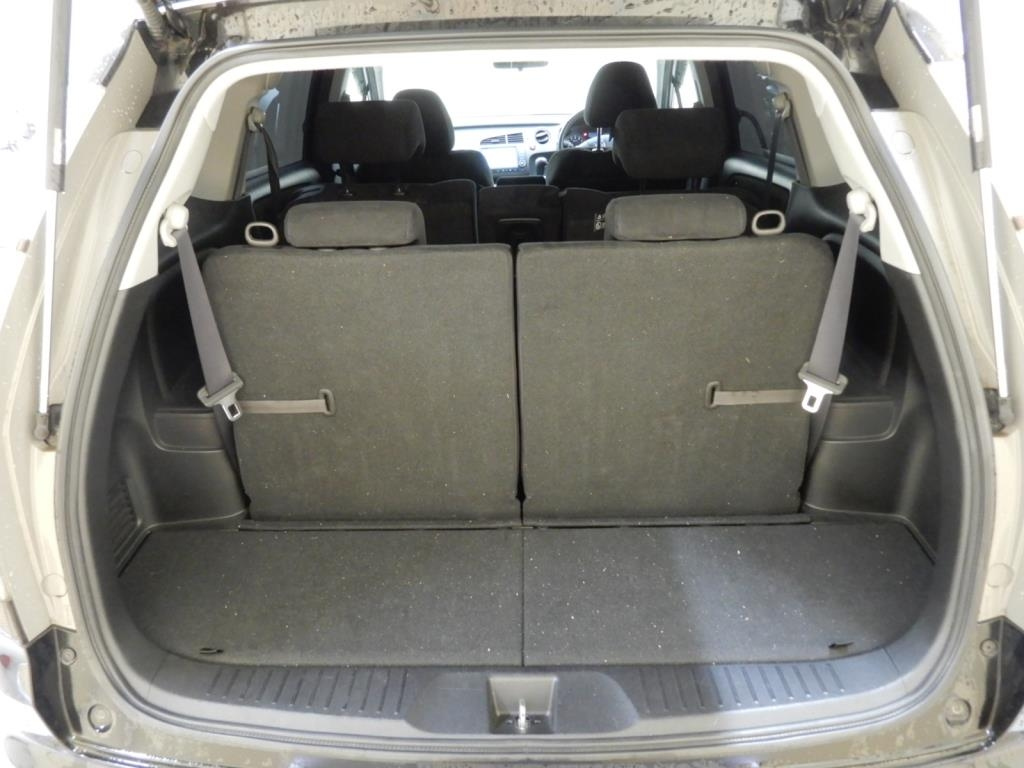 HONDA STREAM 2013