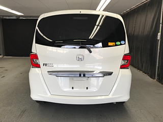 HONDA FREED 2015