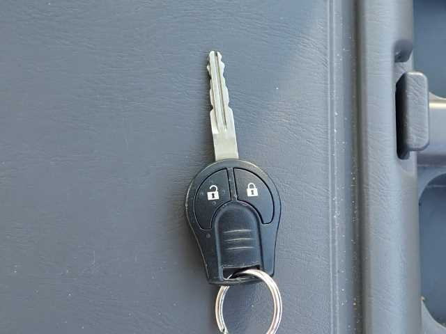 NISSAN CARAVAN VAN 2016