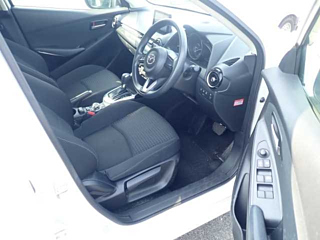MAZDA DEMIO 2019