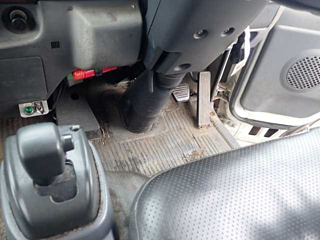 ISUZU ELF 2011