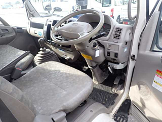HINO DUTRO 2010