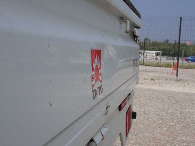 SUZUKI CARRY TRUCK 2013