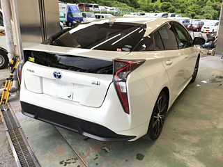 TOYOTA PRIUS 2016