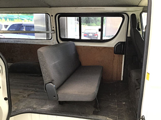 TOYOTA HIACE VAN 2012