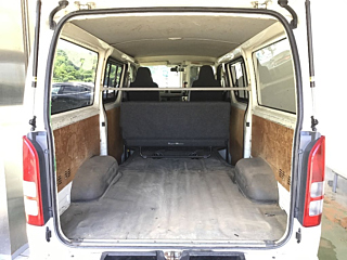 TOYOTA HIACE VAN 2012