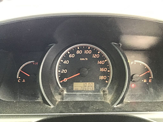 TOYOTA HIACE VAN 2012