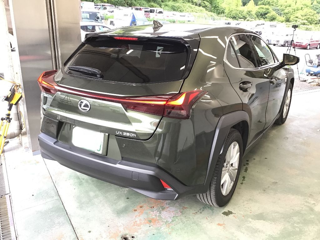 LEXUS UX 2022