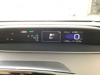 TOYOTA PRIUS 2016