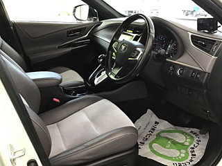 TOYOTA HARRIER 2016