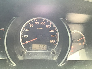 TOYOTA HIACE VAN 2010