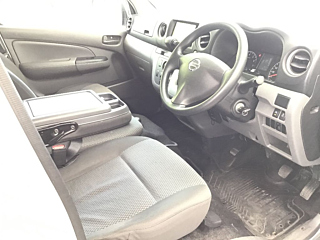 NISSAN CARAVAN VAN 2020