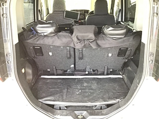 TOYOTA ROOMY 2017