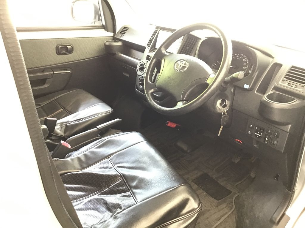 TOYOTA TOWN ACE VAN 2020