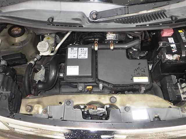 SUZUKI MRWAGON 2012